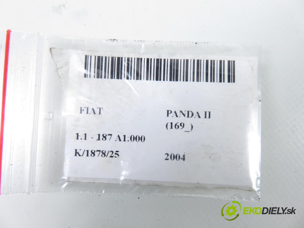 FIAT PANDA (169_) HB 2004 40,00 1.1 54 - 187 A1.000 1108,00 volant  (Volant)