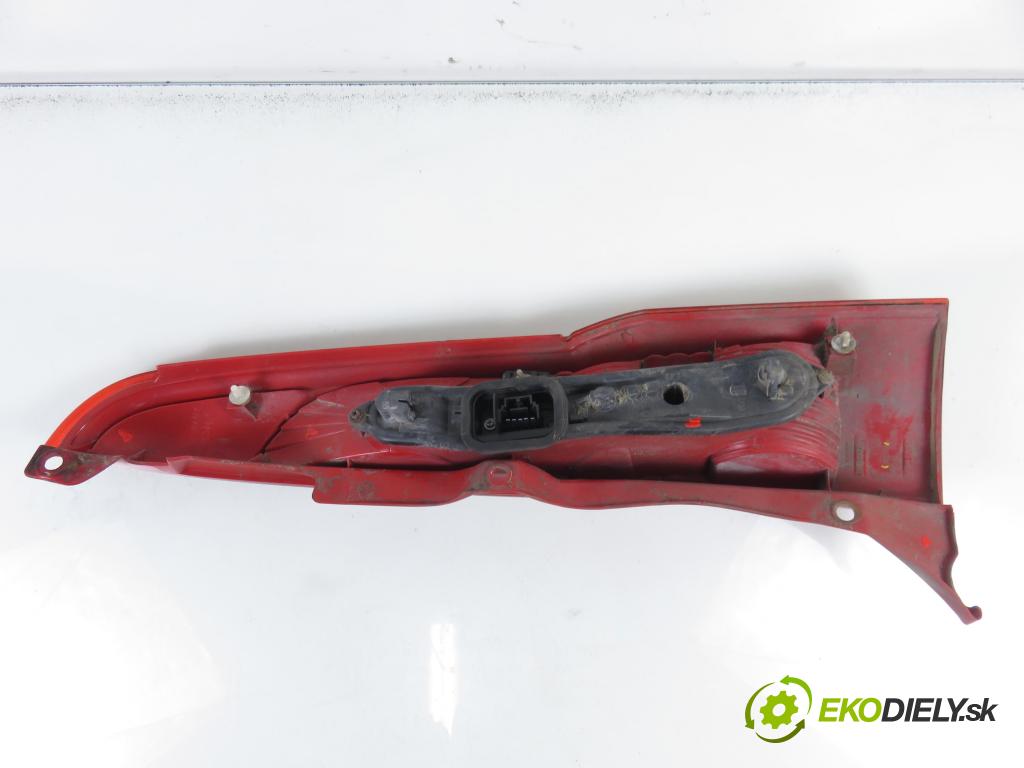 FIAT PANDA (169_) HB 2004 40,00 1.1 54 - 187 A1.000 1108,00 Svetlo ľavé zadné 280201