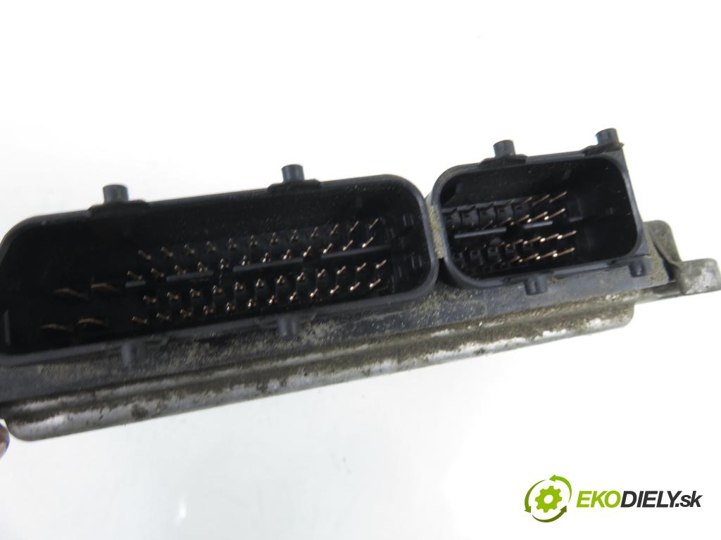 FIAT PANDA (169_) HB 2004 40,00 1.1 54 - 187 A1.000 1108,00 Riadiaca jednotka Motor 51798638 ; IAW4AFS2