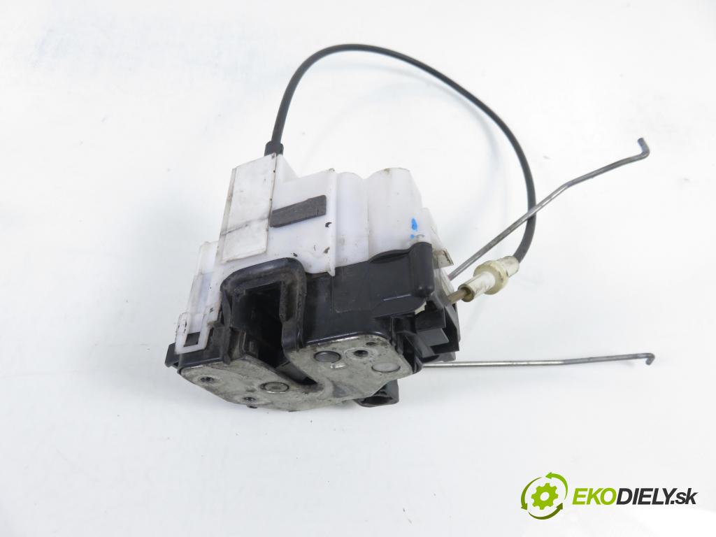 FIAT PANDA (169_) HB 2004 40,00 1.1 54 - 187 A1.000 1108,00 zámok 46810999