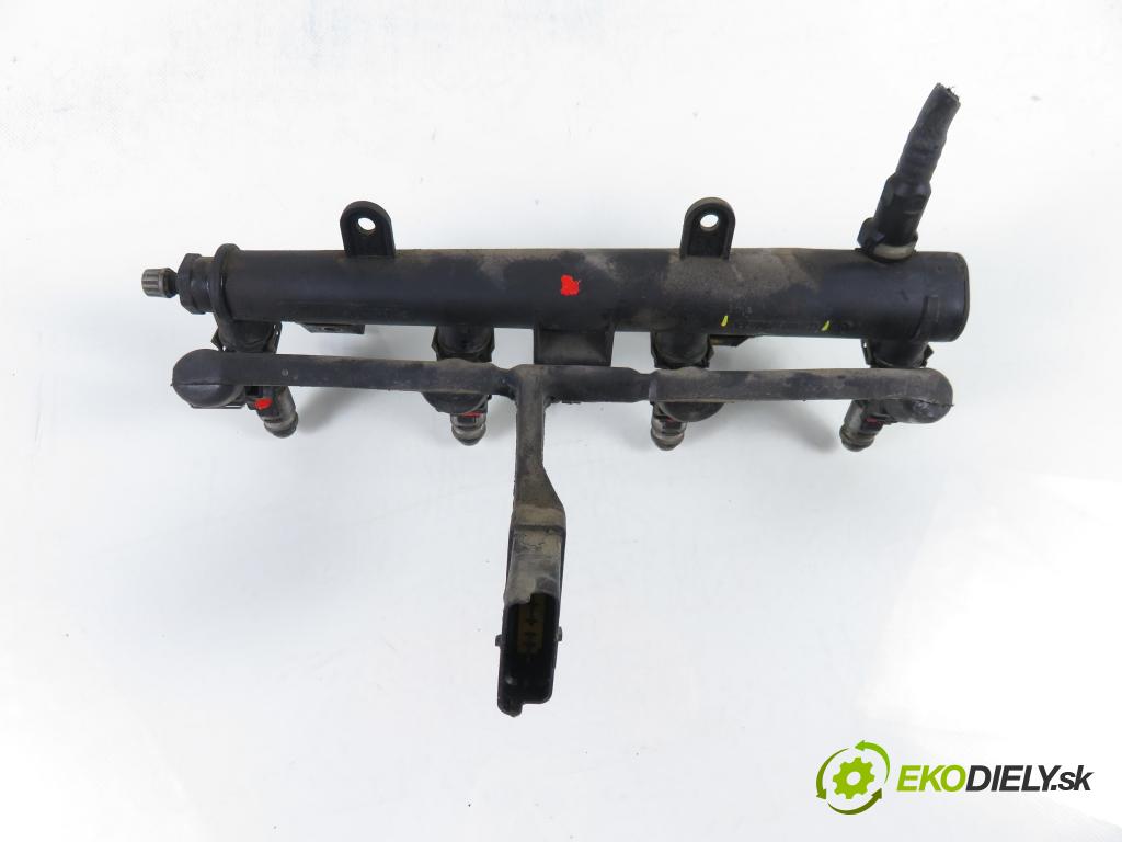 PEUGEOT 206 liftback (2A/C) HB 2000 440,00 1.1 i - HFX (TU1JP) 1124,00 lišta vstřikovací IPM002 ; 9628982980D (Vstřikovací lišta)