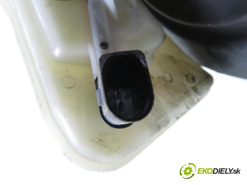 AUDI A4 Avant (8E5, B6) KOMBI 2003 96,00 1.9 TDI PD 130 - AVF 1896,00 Posilovač 8E0612105N ; 03785942014 (Servočerpadlo)