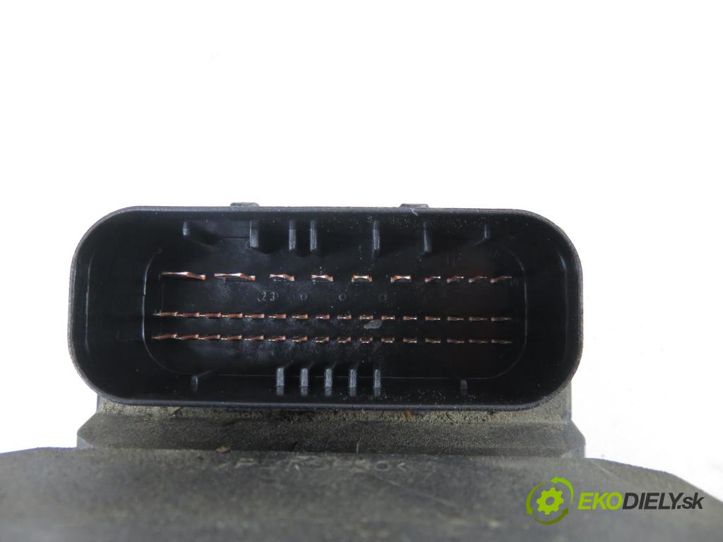 AUDI A4 Avant (8E5, B6) KOMBI 2003 96,00 1.9 TDI PD 130 - AVF 1896,00 Pumpa ABS 0265950011 ; 8E0614517 ; 0265225048 (Pumpa ABS)