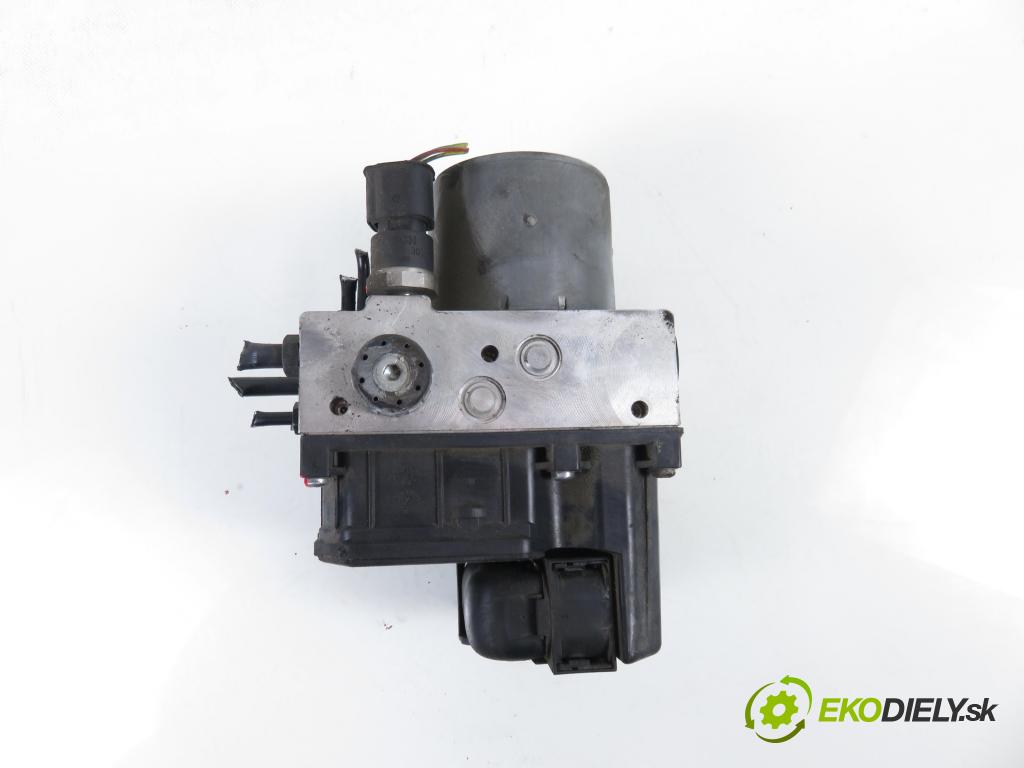 AUDI A4 Avant (8E5, B6) KOMBI 2003 96,00 1.9 TDI PD 130 - AVF 1896,00 Pumpa ABS 0265950011 ; 8E0614517 ; 0265225048 (Pumpa ABS)