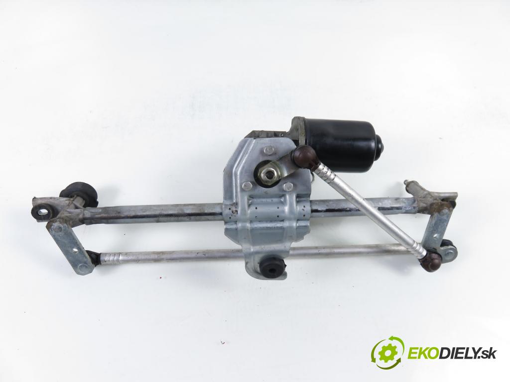 OPEL CORSA C (X01) HB 2001 43,00 1.0 12V 58 - Z 10 XE 973,00 Motorček stieračov
