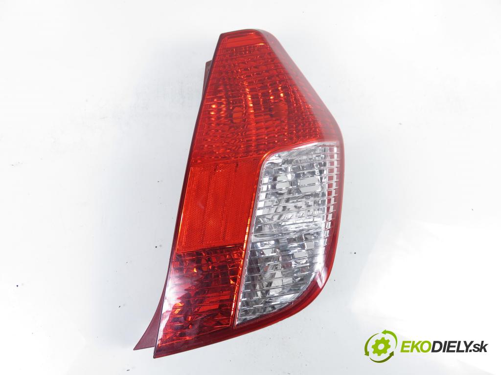HYUNDAI i10 (PA) HB 2009 57,00 1.2 16V - G4LA 1248,00 Svetlo pravé zadné 924020X0XX