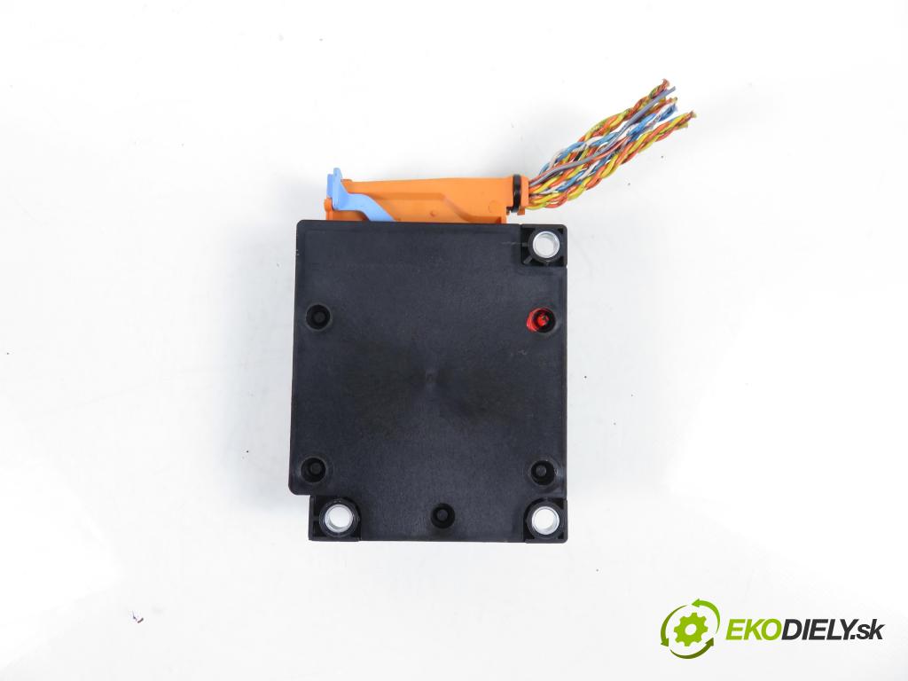 CITROEN C3 I (FC_) HB 2004 54,00 1.4 i - KFV (TU3JP) 1360,00 MODUL air BAG 9656889080