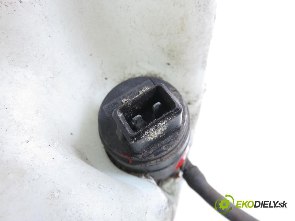 PEUGEOT BOXER Skrzynia FURGON 2006 74,00 2.2 HDi 100 - 4HV (P22DTE) 2198,00 Nádržka ostrekovačov  (Kľučka dverí ostatné)