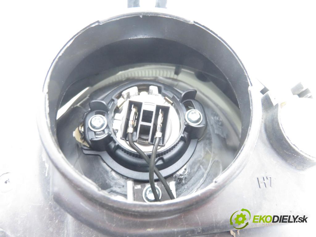 VW POLO (9N_) HB 2004 40,00 1.2 6V 54 - AWY 1198,00 Svetlo PP 6Q1941008AF
