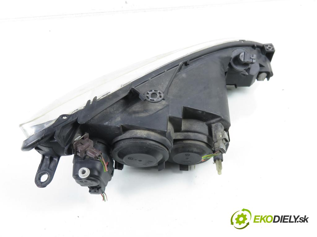 PEUGEOT 206 liftback (2A/C) HB 2007 50,00 1.4 HDi 8V 70 - 8HZ 1398,00 Svetlo LP 89901124