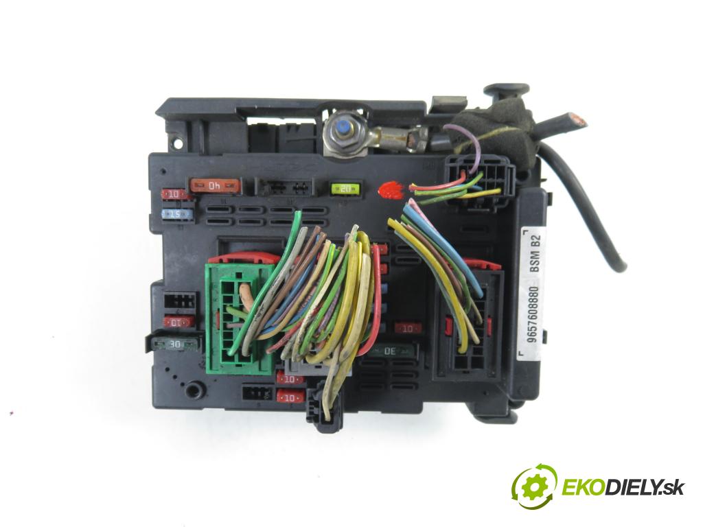 PEUGEOT 206 liftback (2A/C) HB 2007 50,00 1.4 HDi 8V 70 - 8HZ 1398,00 MODUL BSM 9657608880