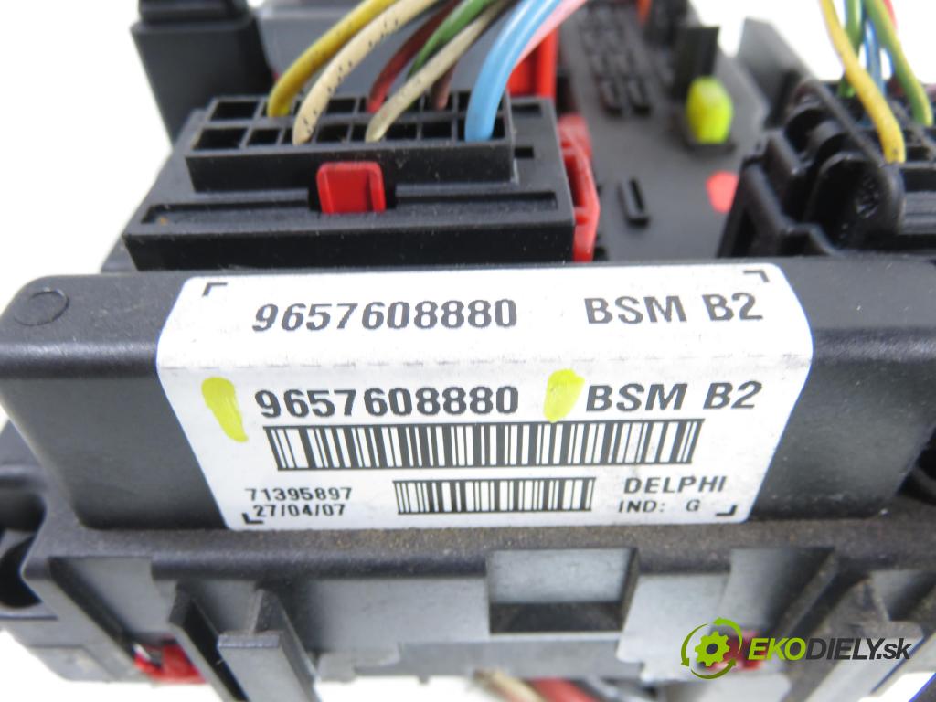 PEUGEOT 206 liftback (2A/C) HB 2007 50,00 1.4 HDi 8V 70 - 8HZ 1398,00 MODUL BSM 9657608880