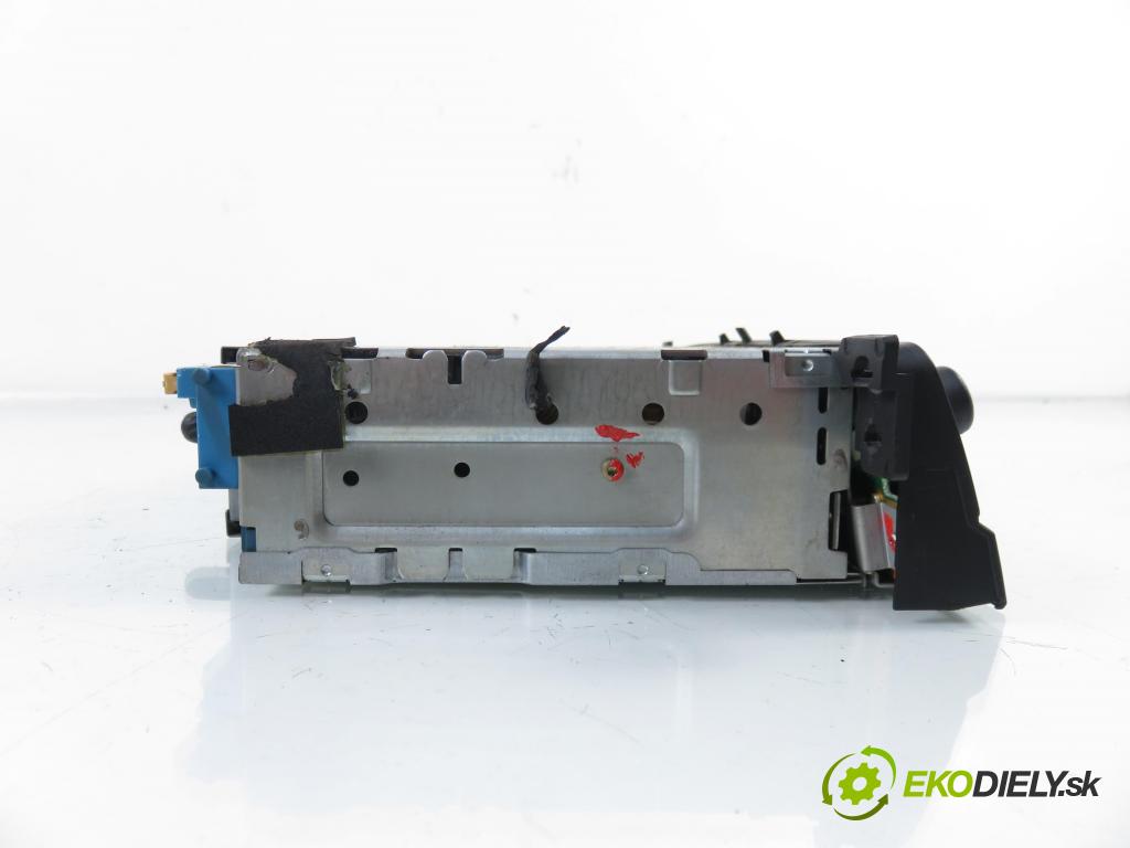 BMW 3 (E46) SEDAN 2003 110,00 320 d 150 - M47 D20 (204D4) 1995,00 RADIO Modul 6923841