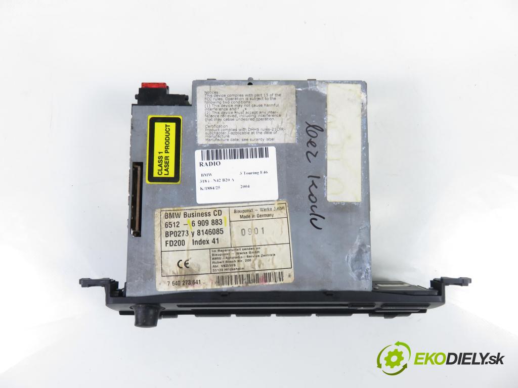 BMW 3 Touring (E46) KOMBI 2004 110,00 2.0 318 i - N42 B20 A 1995,00 RADIO CD 6909883