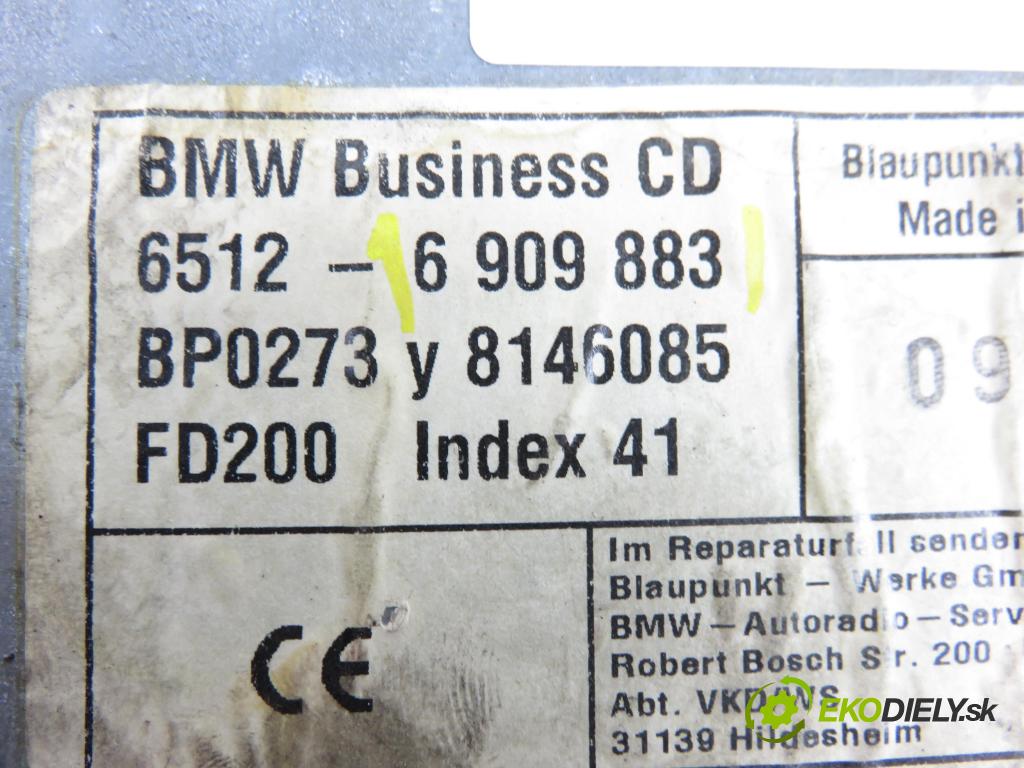 BMW 3 Touring (E46) KOMBI 2004 110,00 2.0 318 i - N42 B20 A 1995,00 RADIO CD 6909883