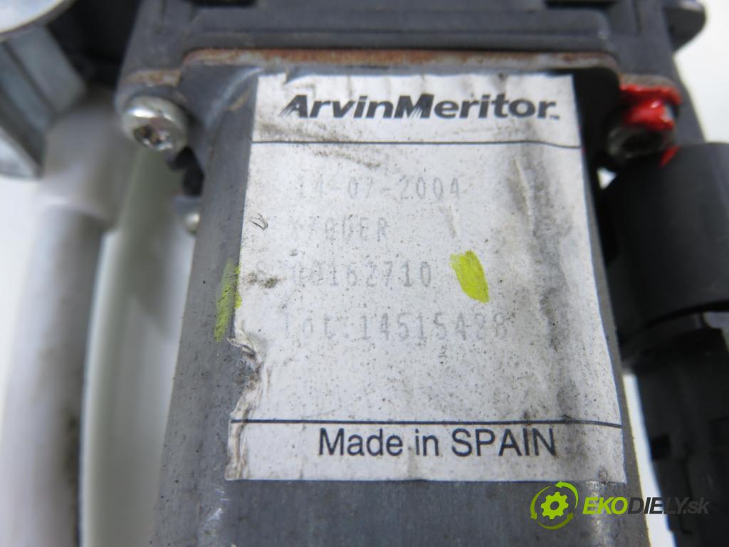 RENAULT MASTER II Skrzynia (FD) FURGON 2006 66,00 2.2 dCI 90 - G9T 750 2188,00 Mechanizmus okien 8200162710 ; 400738