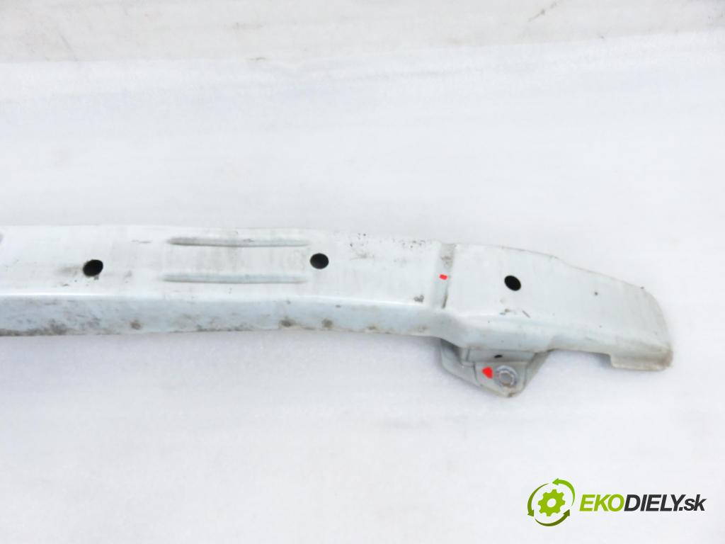 RENAULT MASTER II Skrzynia (FD) FURGON 2006 66,00 2.2 dCI 90 - G9T 750 2188,00 Výstuha čelné 8200189647E