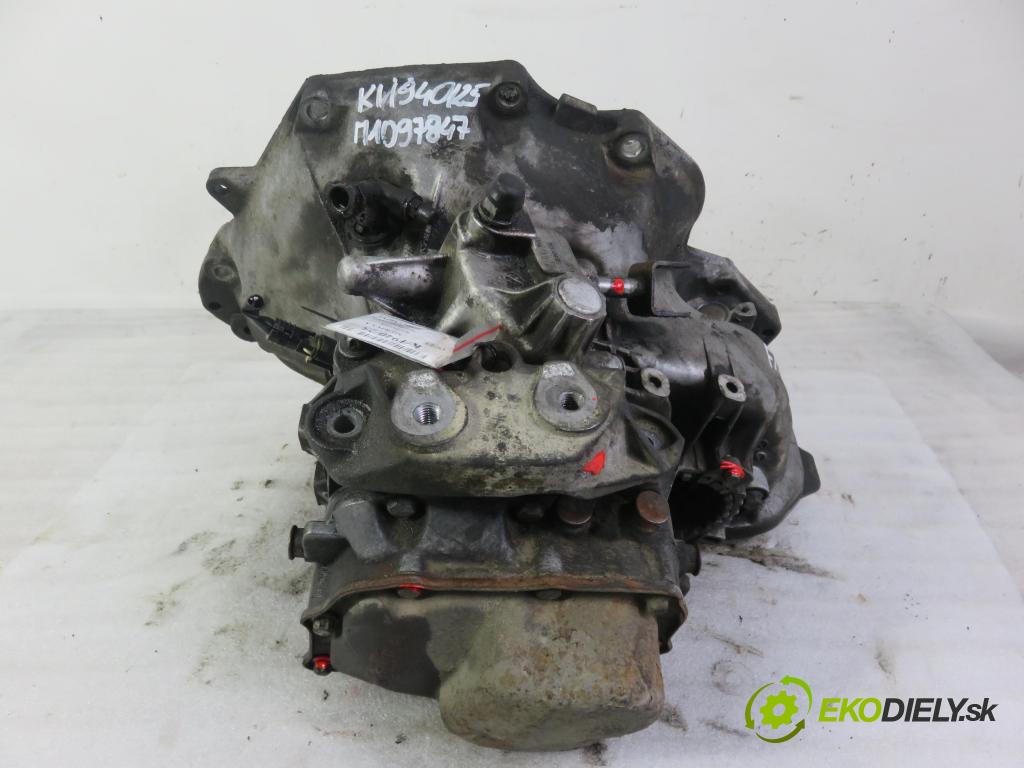 OPEL MERIVA A nadwozie wielkoprzestrzenne (MPV) (X03) HB 2006 92,00 1.8 - Z 18 XE 1796,00 Prevodovka MANUALNA F17C394