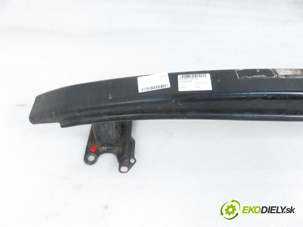 VW POLO (9N_) HB 2004 40,00 1.2 6V 54 - AWY 1198,00 Výstuha čelné 6Q0807109C