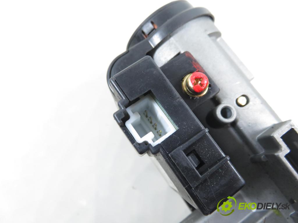 KIA CERATO I sedan (LD) SEDAN 2006 0,00 1.6 - G4ED 1599,00 spinačka 954202D000 (Spínacia skrinka)