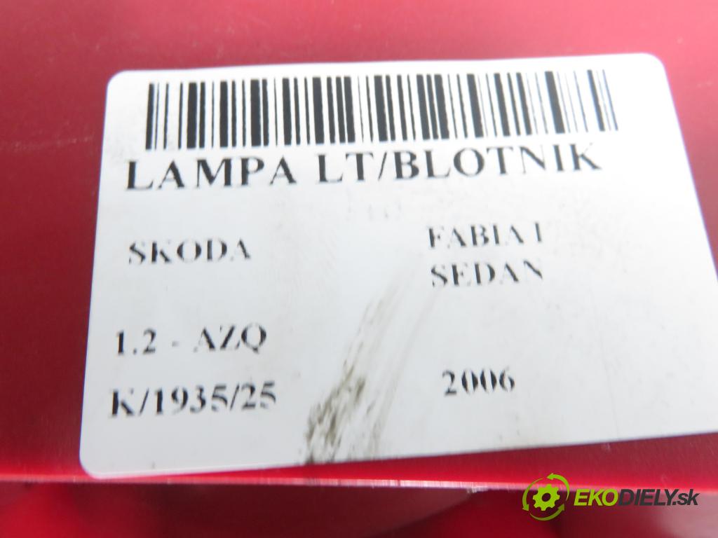 SKODA FABIA I SEDAN (6Y3) SEDAN 2006 47,00 1.2 - AZQ 1198,00 Svetlo ľavé zadné 6Y9945095E ; 6Y9945111D ; YU3X13A603AAB
