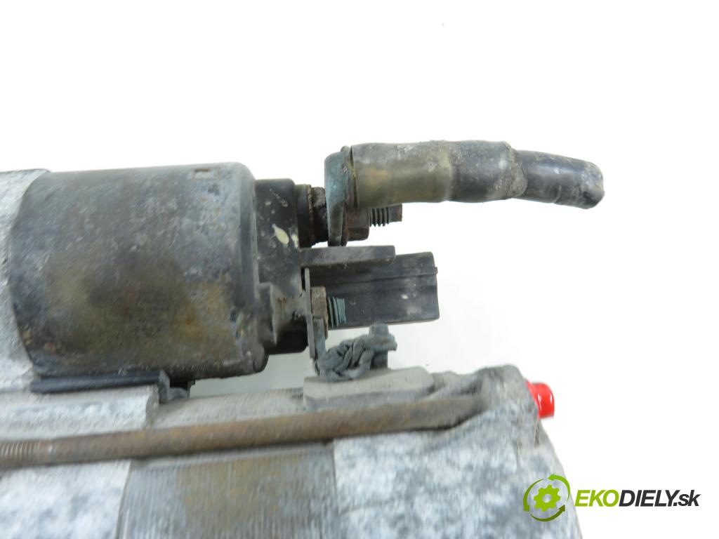 VW CADDY III Variant (2KB, 2KJ, 2CB, 2CJ) KOMBIVAN 2007 77,00 1.9 TDI PD 105 1896,00 Štartér  (Štartér)