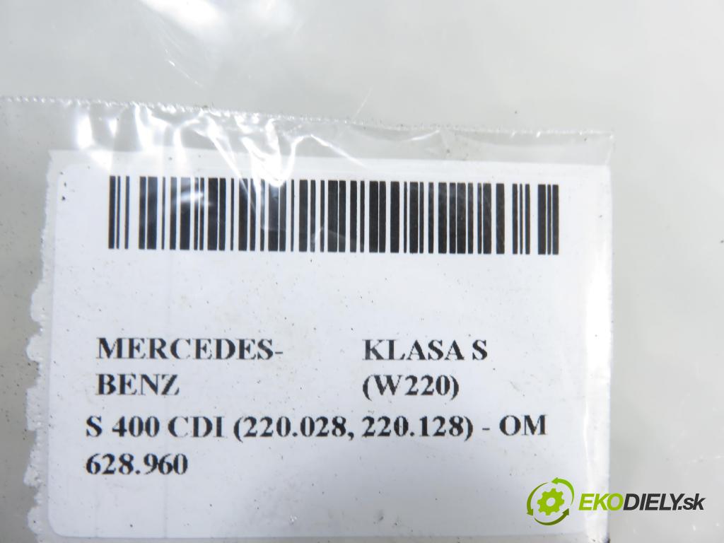 MERCEDES-BENZ KLASA S (W220) SEDAN 2003 191,00 S 400 CDI V8 260 - OM 628.960 3996,00 Rozdeľovač pneumatika 2203200258
