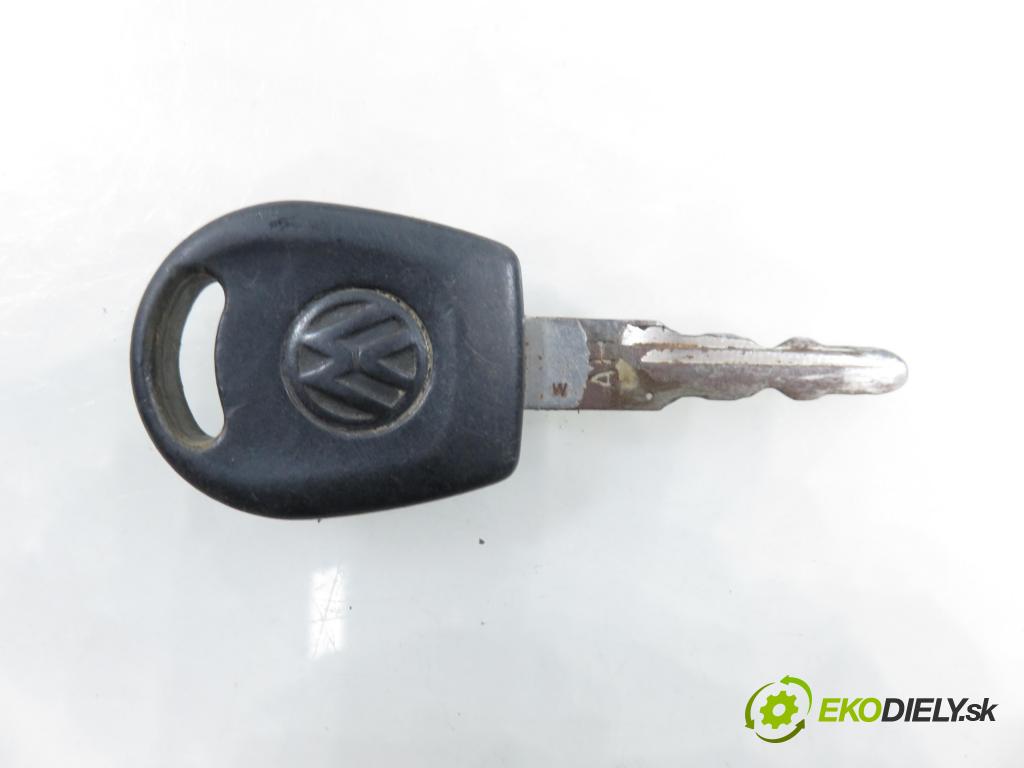 VW TRANSPORTER IV Platforma / podwozie (70E, 70L, 70M, 7DE, 7DL KABINA/PLATFORMA 1993 57,00 2.4 D 78 - AAB 2370,00 spinačka 701905851 (Spínacia skrinka)