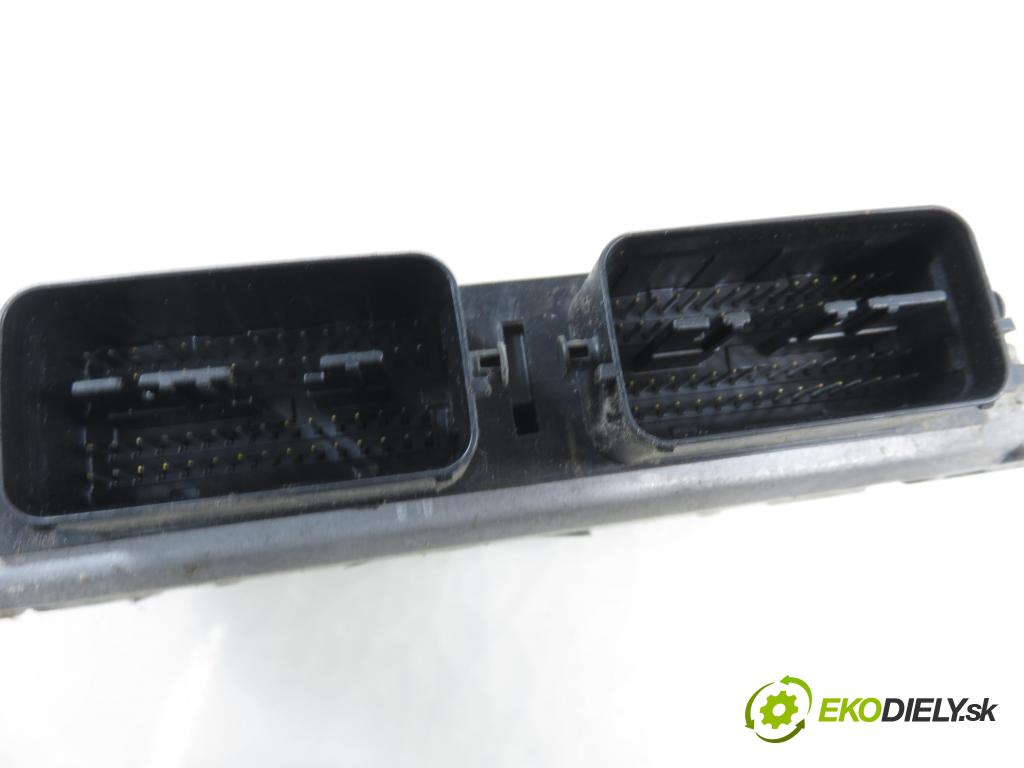 SUZUKI SX4 (EY, GY) CROSSOVER 2008 79,00 1.6 VVT 4x4 (RW 416) 107 - M16A 1586,00 Riadiaca jednotka Motor 3392079J2 ; MB1123002564