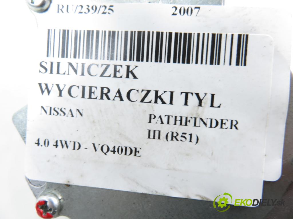 NISSAN PATHFINDER III (R51) TERENOWY 2007 198,00 4.0 4WD 269 - VQ40DE 3954,00 Motorček stierače zadné