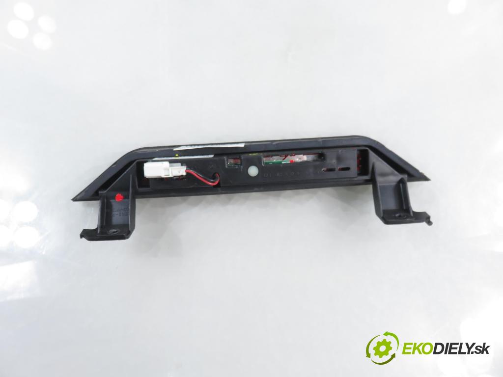 NISSAN PATHFINDER III (R51) TERENOWY 2007 198,00 4.0 4WD 269 - VQ40DE 3954,00 svetlo bŕzd 26590EA50B