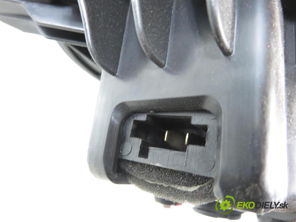RENAULT MASTER III Platforma / podwozie (EV, HV, UV) KABINA/PLATFORMA 2016 120,00 2.3 dCi 165 FWD - M9T 702 2298,00 Ventilátor vetráku 2002221