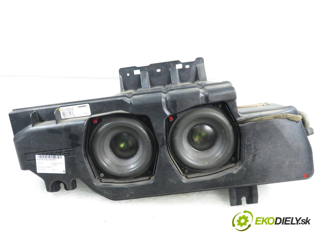 NISSAN PATHFINDER III (R51) TERENOWY 2007 198,00 4.0 4WD 269 - VQ40DE 3954,00 reproduktor Dvere 28170EA500