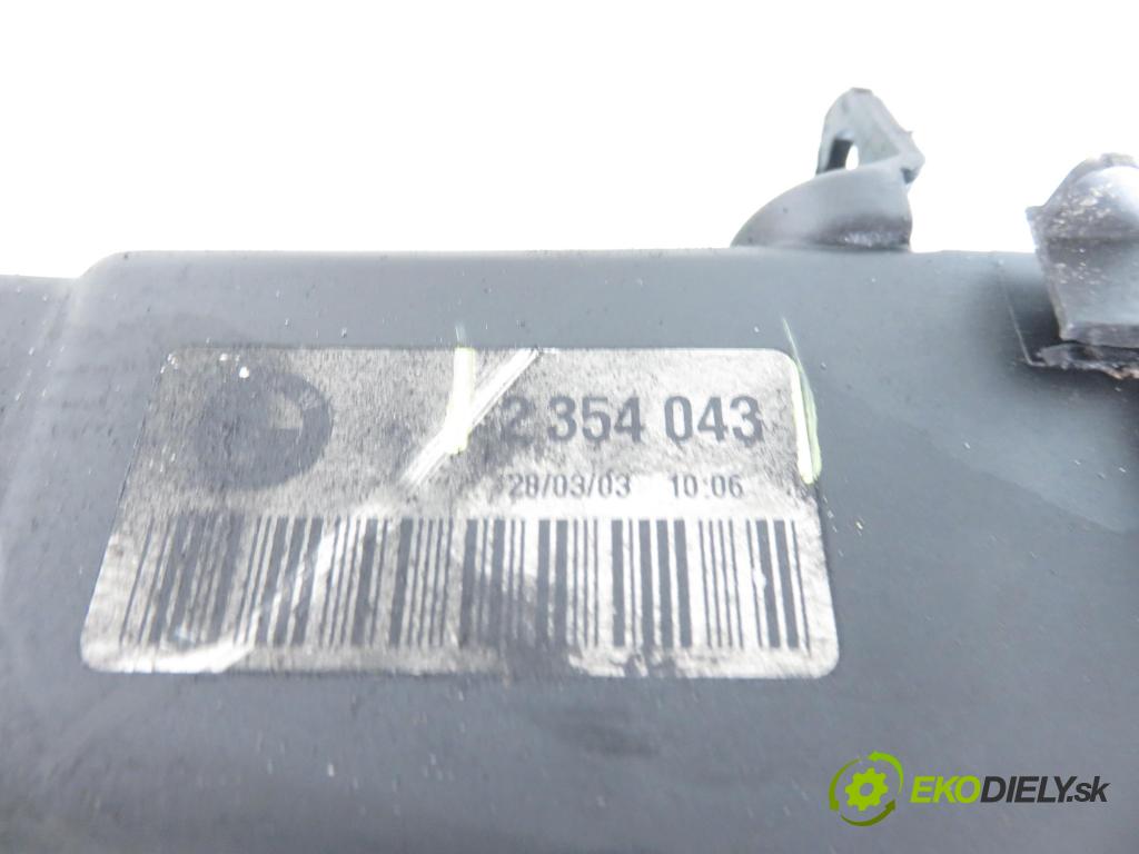 BMW 3 (E46) SEDAN 2003 110,00 320 d 150 - M47 D20 (204D4) 1995,00 Nádržka KOMPENZAČNÉ: 7791513 ; 2354043
