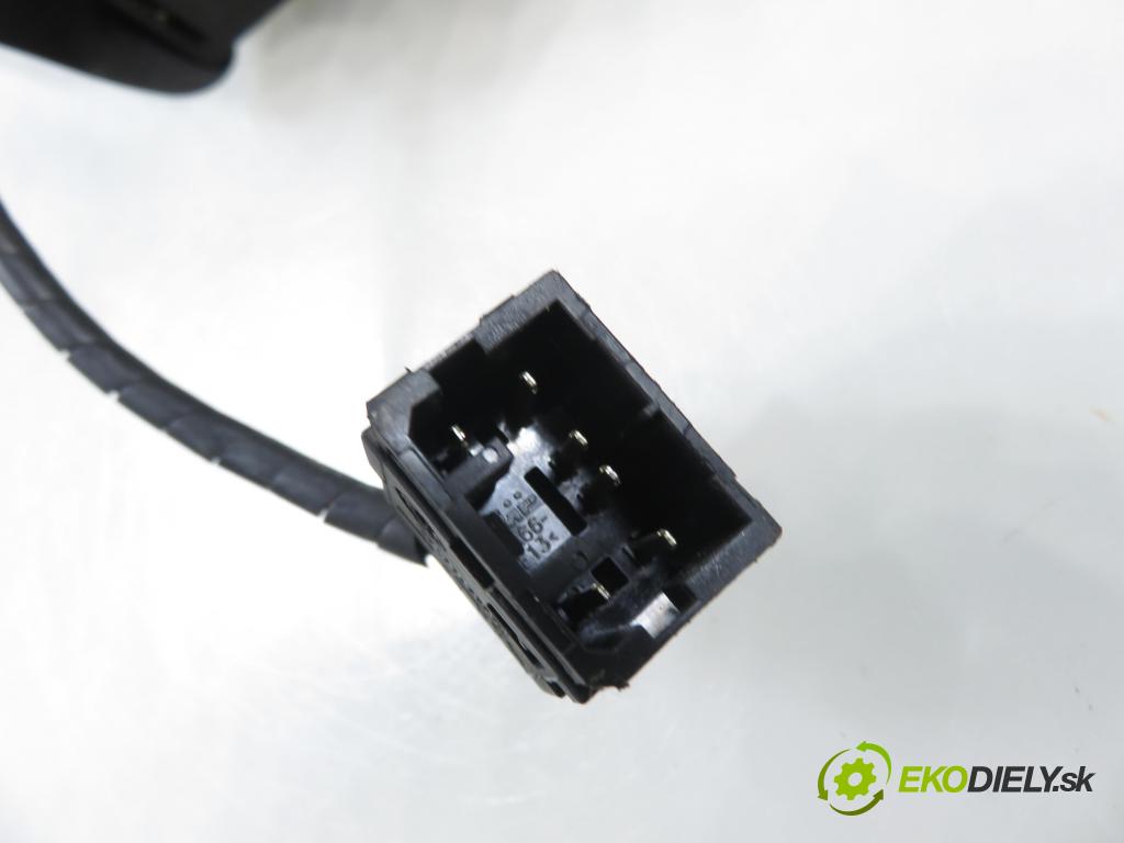 IVECO DAILY IV Skrzynia FURGON 2007 130,00 35C18 V, 35C18 V/P, 35S18 V, 35S18 V/P - F1CE0481H 2998,00 páčka/prepínač 504107853