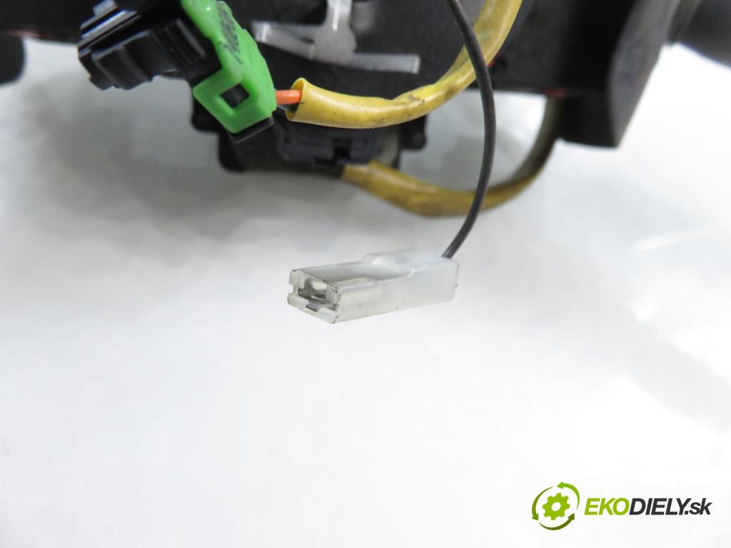 IVECO DAILY IV Skrzynia FURGON 2007 130,00 35C18 V, 35C18 V/P, 35S18 V, 35S18 V/P - F1CE0481H 2998,00 páčka/prepínač 504107853