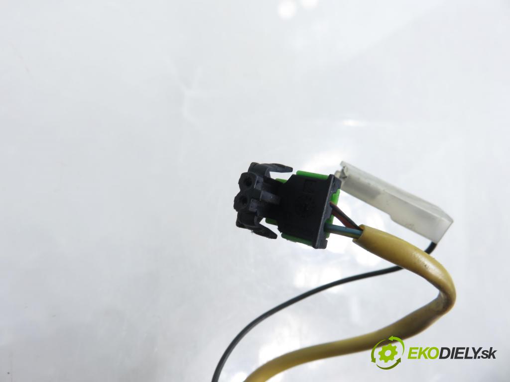 IVECO DAILY IV Skrzynia FURGON 2007 130,00 35C18 V, 35C18 V/P, 35S18 V, 35S18 V/P - F1CE0481H 2998,00 páčka/prepínač 504107853