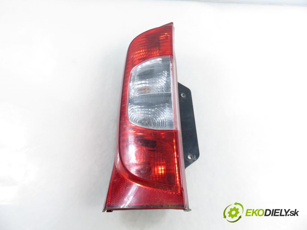 FIAT FIORINO nadwozie zamknięte / kombi (225_) FURGON 2008 55,00 1.3 D Multijet 1248,00 Svetlo ľavé zadné 01353206080
