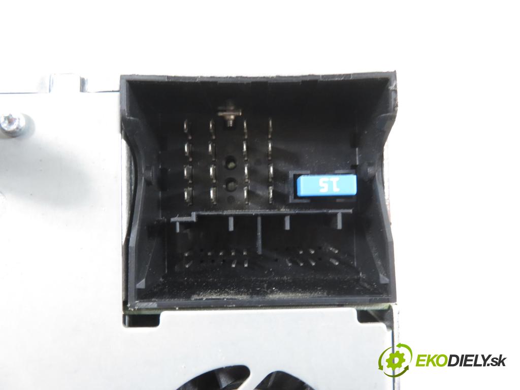 OPEL ANTARA A (L07) SUV 2007 110,00 2.0 CDTI 150 - Z 20 DMH 1991,00 RADIO CD 13190748