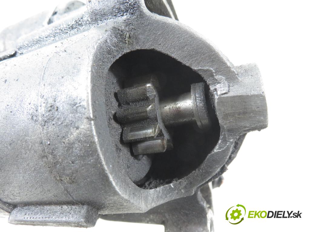 RENAULT MASTER II Skrzynia (FD) FURGON 2006 66,00 2.2 dCI 90 - G9T 750 2188,00 Štartér D7R53 (Štartér)