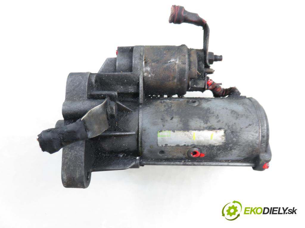 RENAULT MASTER II Skrzynia (FD) FURGON 2006 66,00 2.2 dCI 90 - G9T 750 2188,00 Štartér D7R53 (Štartér)