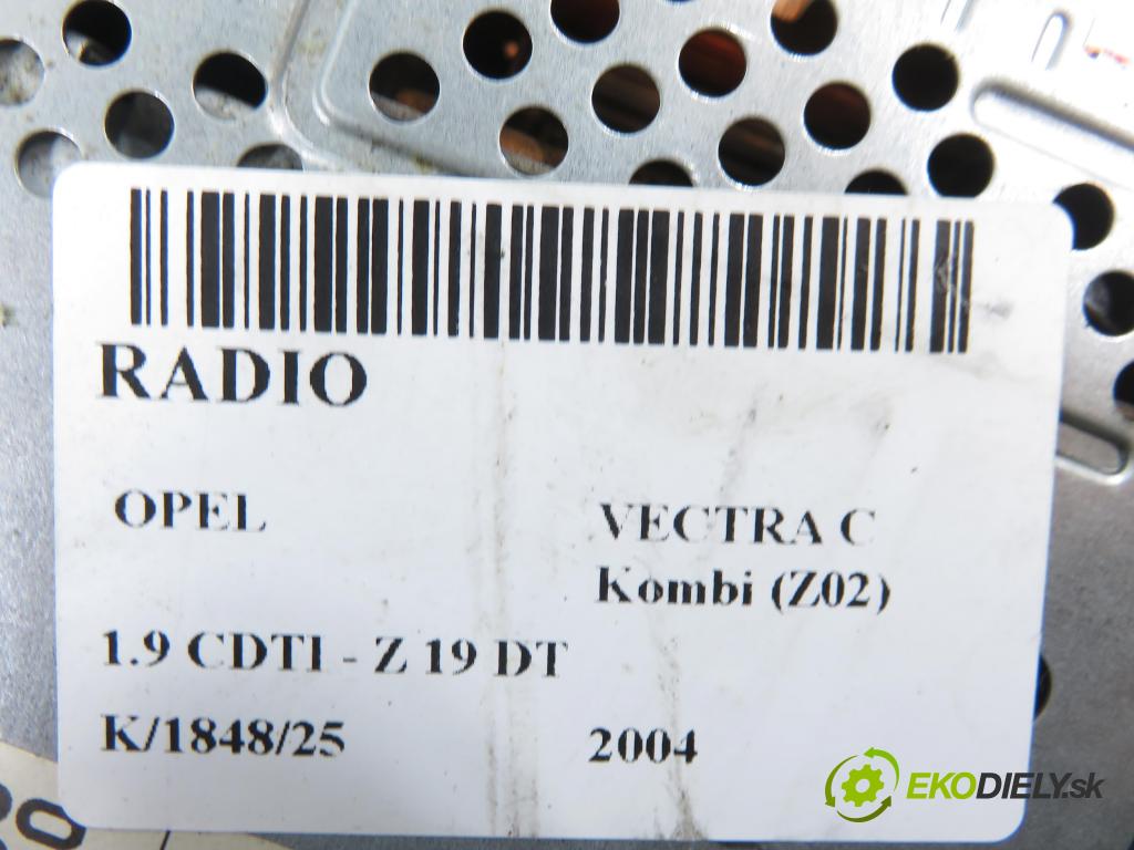 OPEL VECTRA C Kombi (Z02) KOMBI 2004 88,00 1.9 CDTI - Z 19 DT 1910,00 RADIO CD 13113150