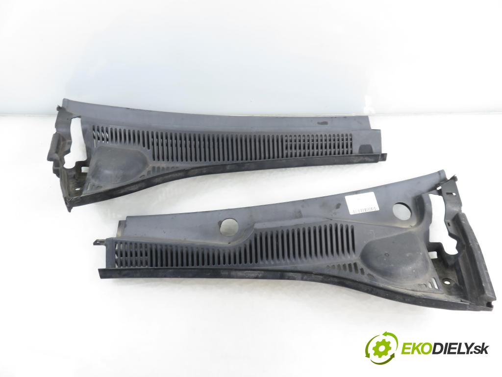 SUZUKI SX4 (EY, GY) CROSSOVER 2008 79,00 1.6 VVT 4x4 (RW 416) 107 - M16A 1586,00 Torpédo, plast pod čelné okno 7234179J1L (Torpédo (plast pod čelným sklom))