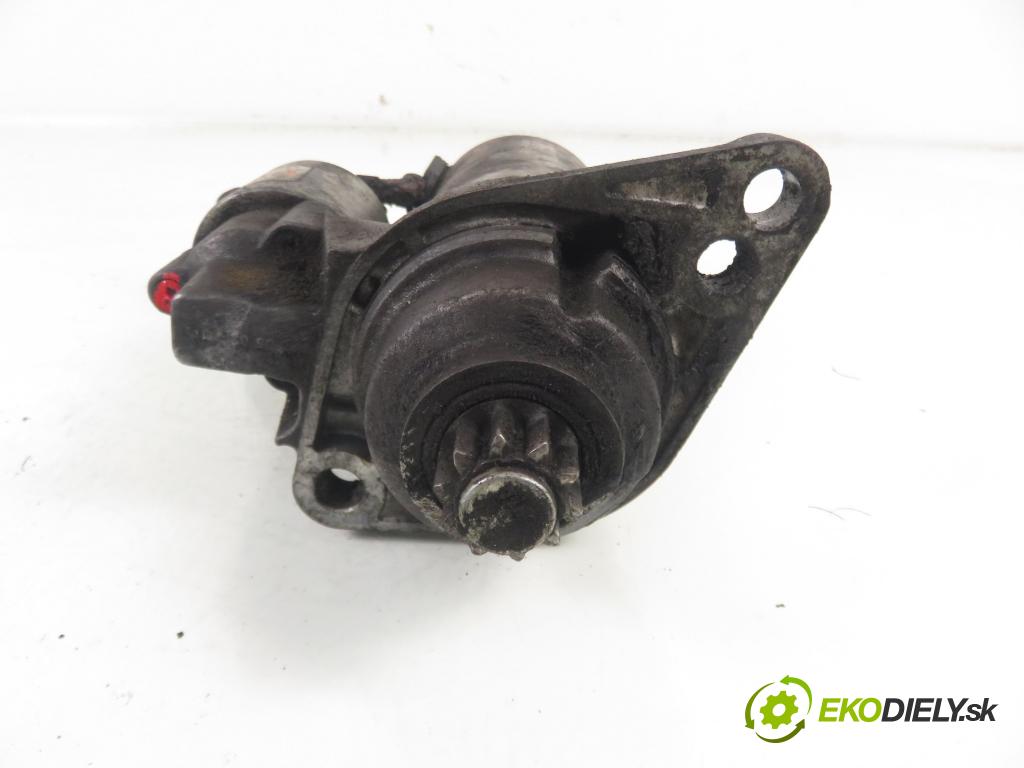 VW TRANSPORTER V Skrzynia (7HA, 7HH, 7EA, 7EH) FURGON 2005 77,00 1.9 TDI PD 105 - AXB 1896,00 Štartér 2339305324 (Štartér)