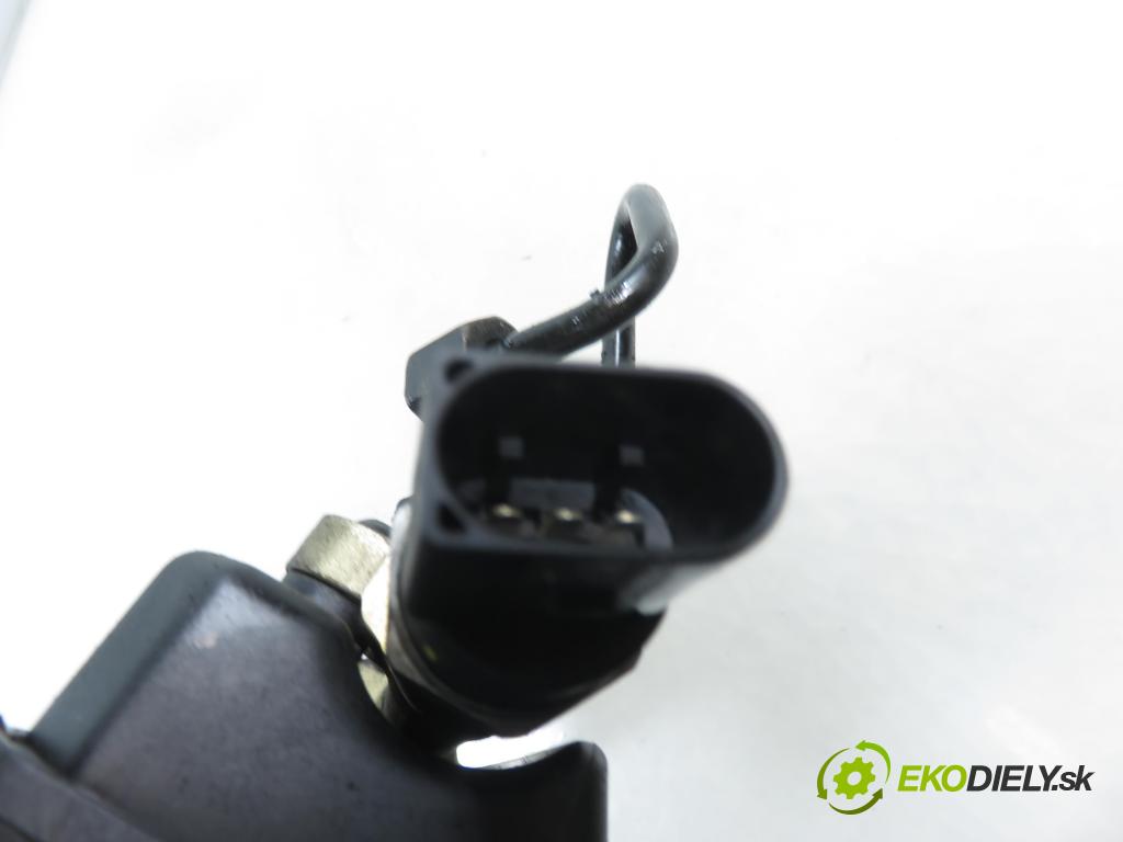 SMART CITY-COUPE (450) HB 2001 30,00 0.8 CDI R3 41 - OM 660.940 799,00 Lišta vstrekovacia 6110780149 ; 6600700095 ; 0445213003 (Vstrekovacia lišta)