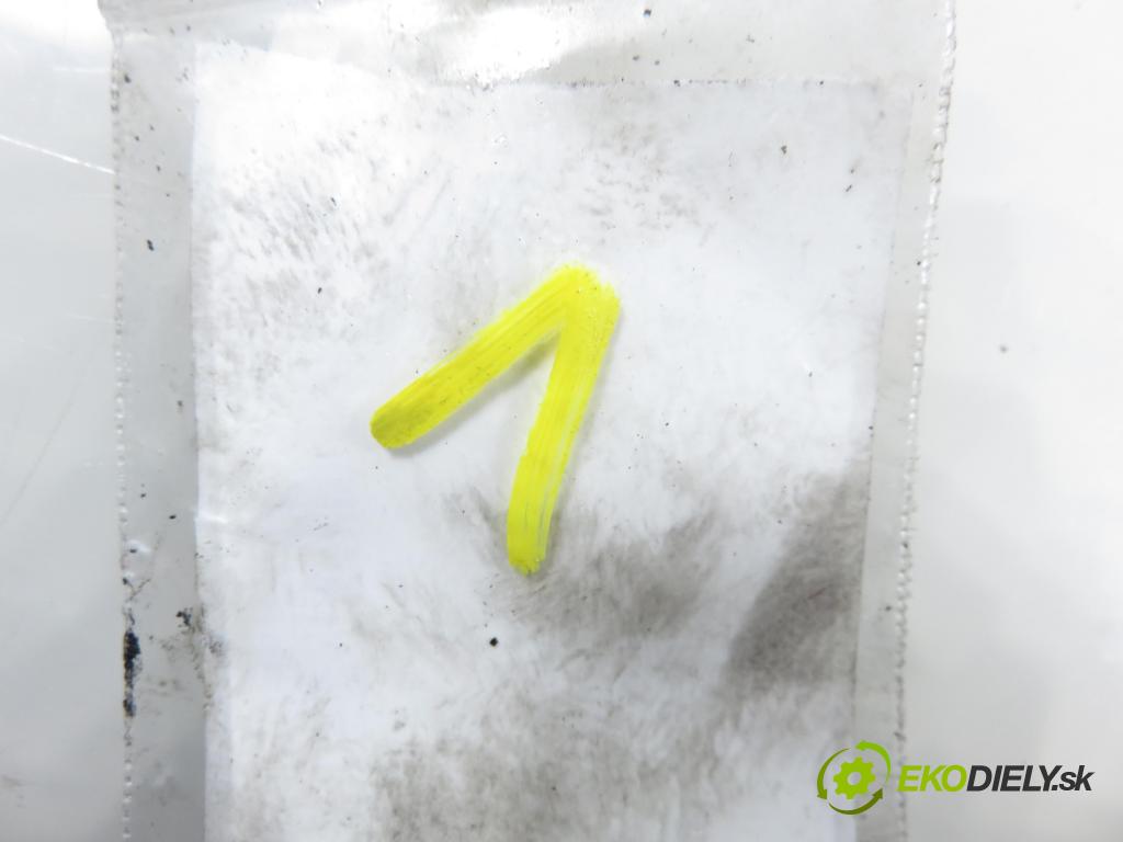 CHEVROLET spar HB 2013 50,00 1.0 S-TEC II 16V - B10D1 995,00 vstrekovač 25186566 (Vstrekovač paliva)