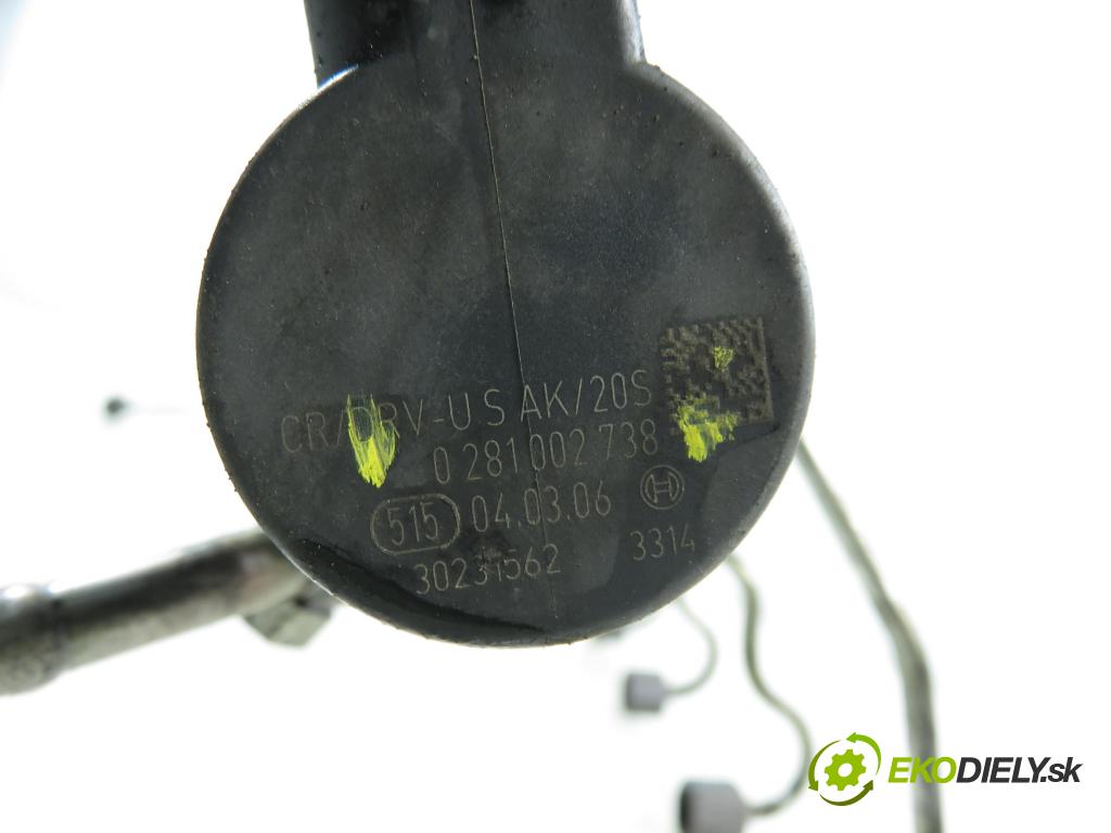 BMW 5 (E60) SEDAN 2006 170,00 530 xd 231 - M57 D30 (306D3) 2993,00 lišta vstřikovací 7795514 ; 0445216015 ; 0281002738 (Vstřikovací lišta)