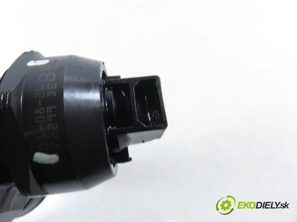 VW GOLF IV (1J1) HB 2001 96,00 1.9 TDI - ASZ 1896,00 vstříkovač 038130073AL ; 0414720039 (Vstřikovač paliva)