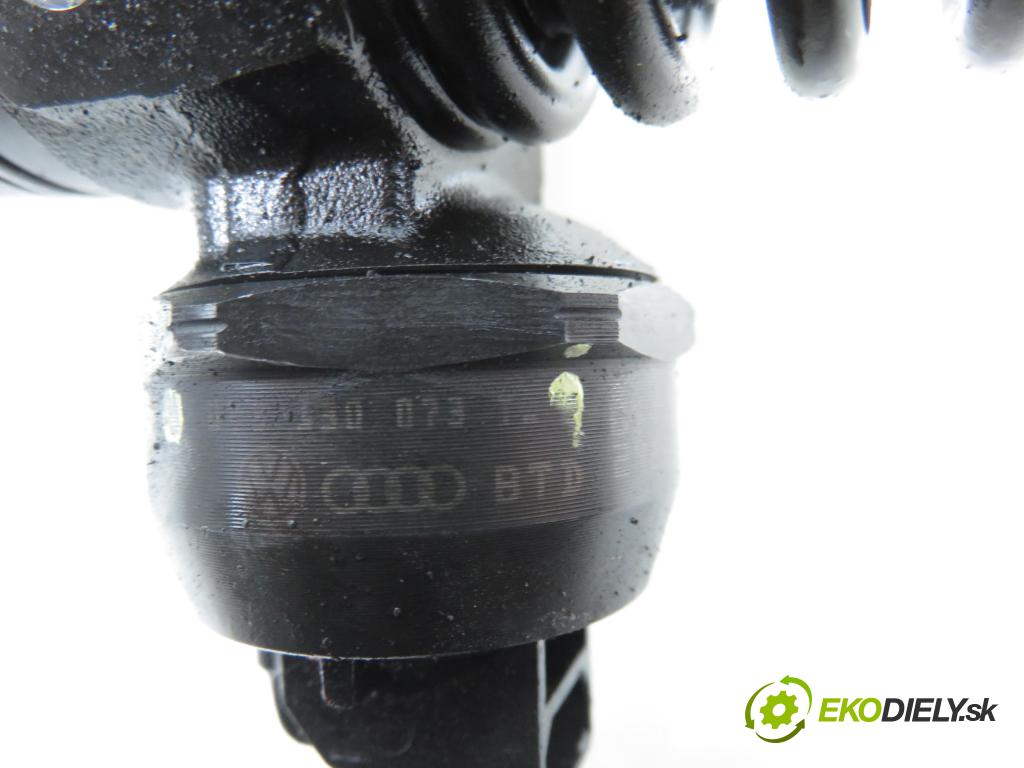 AUDI A2 (8Z0) HB 2001 55,00 1.4 TDI - AMF 1422,00 vstříkovač 045130073T ; 0414720035 (Vstřikovač paliva)