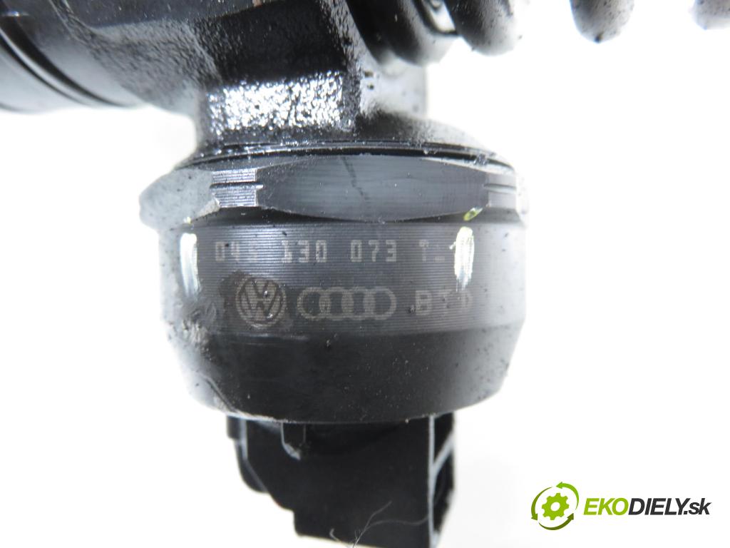 AUDI A2 (8Z0) HB 2001 55,00 1.4 TDI - AMF 1422,00 vstříkovač 045130073T (Vstřikovač paliva)